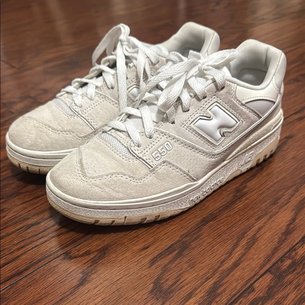 New Balance 550 Off-White Sneakers